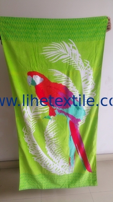 China supplier Custom Cotton Velour Digital Print Parrot Design Green Beach Towel