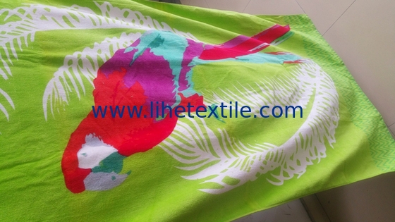 China supplier Custom Cotton Velour Digital Print Parrot Design Green Beach Towel