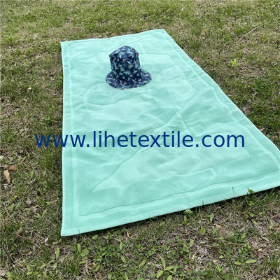 Wholesale high quality cotton embossed jacquard custom logo hotel bath beach towel