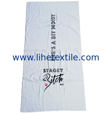 Hot sale 70*140cmwhite cotton bath beach towel with pocket custom embroidery towel with logo