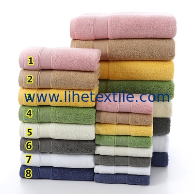 Customized Logo 100% Cotton Embroidered Thick Bath Towel