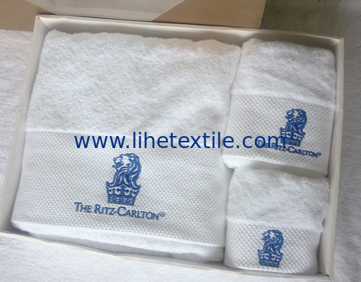 Embroidery high water absorption 80*160cm 100% cotton bath towel wholesale