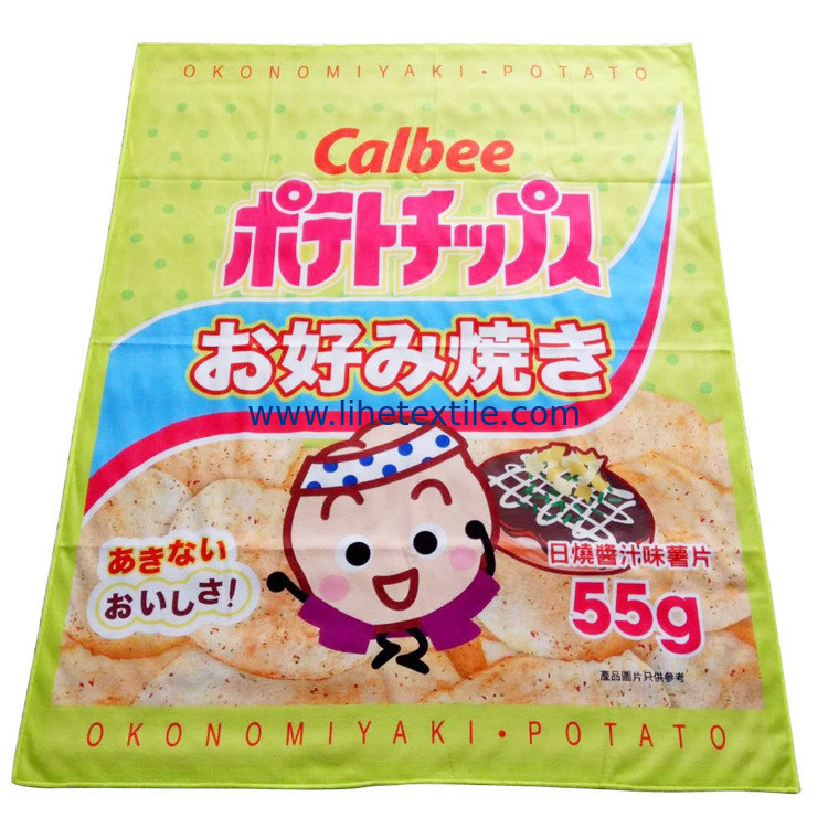 Lovely cartoon printed 70*140 cm quick drying light weight printed microfiber beach towel