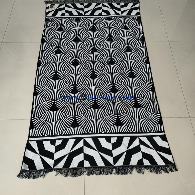 high quality thick complex pattern cotton terry loop jacquard beach towel with tassel